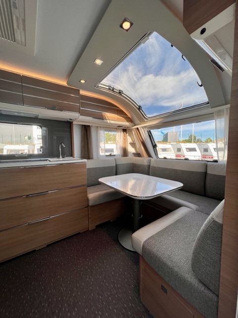 Adria Adora 522 UP - Adria
