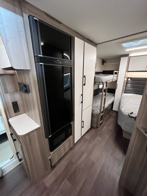 KABE Estate 560 GLE KS - KABE