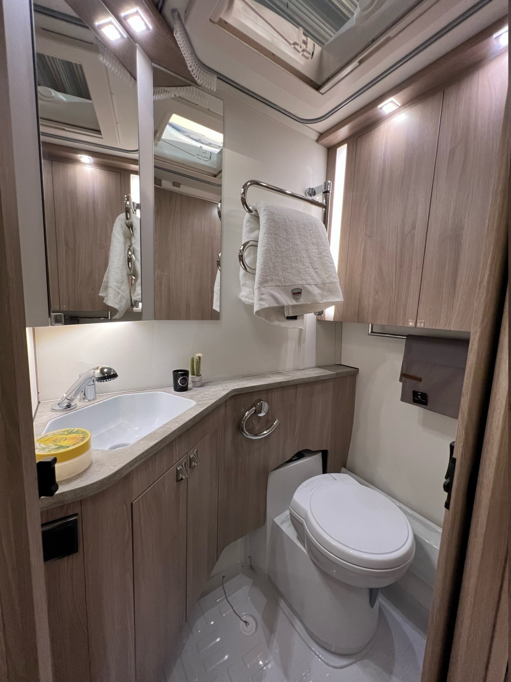 KABE ROYAL 600 CXL KS - KABE