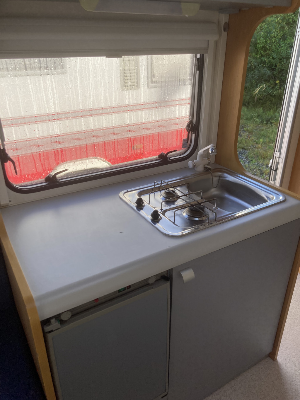 Knaus EIFELLAND DESEO 40 "Lite gör det själv" - Knaus