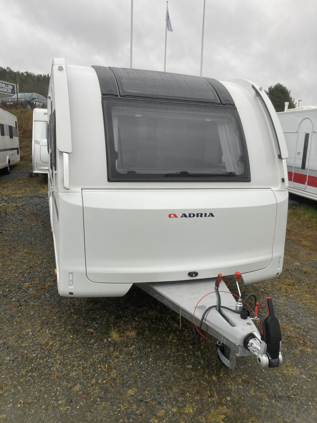 Adora 502 UL AC OCH CAMPINGBILJETTER PÅ KÖPET - Adria