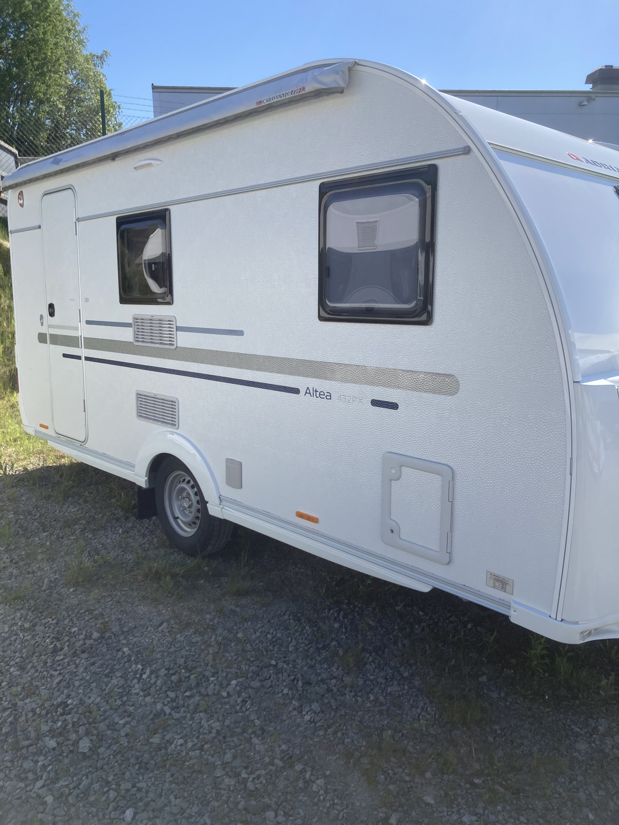 Adria ALTEA 432PX "Förmedlingsobjekt" 1300 kg - Adria