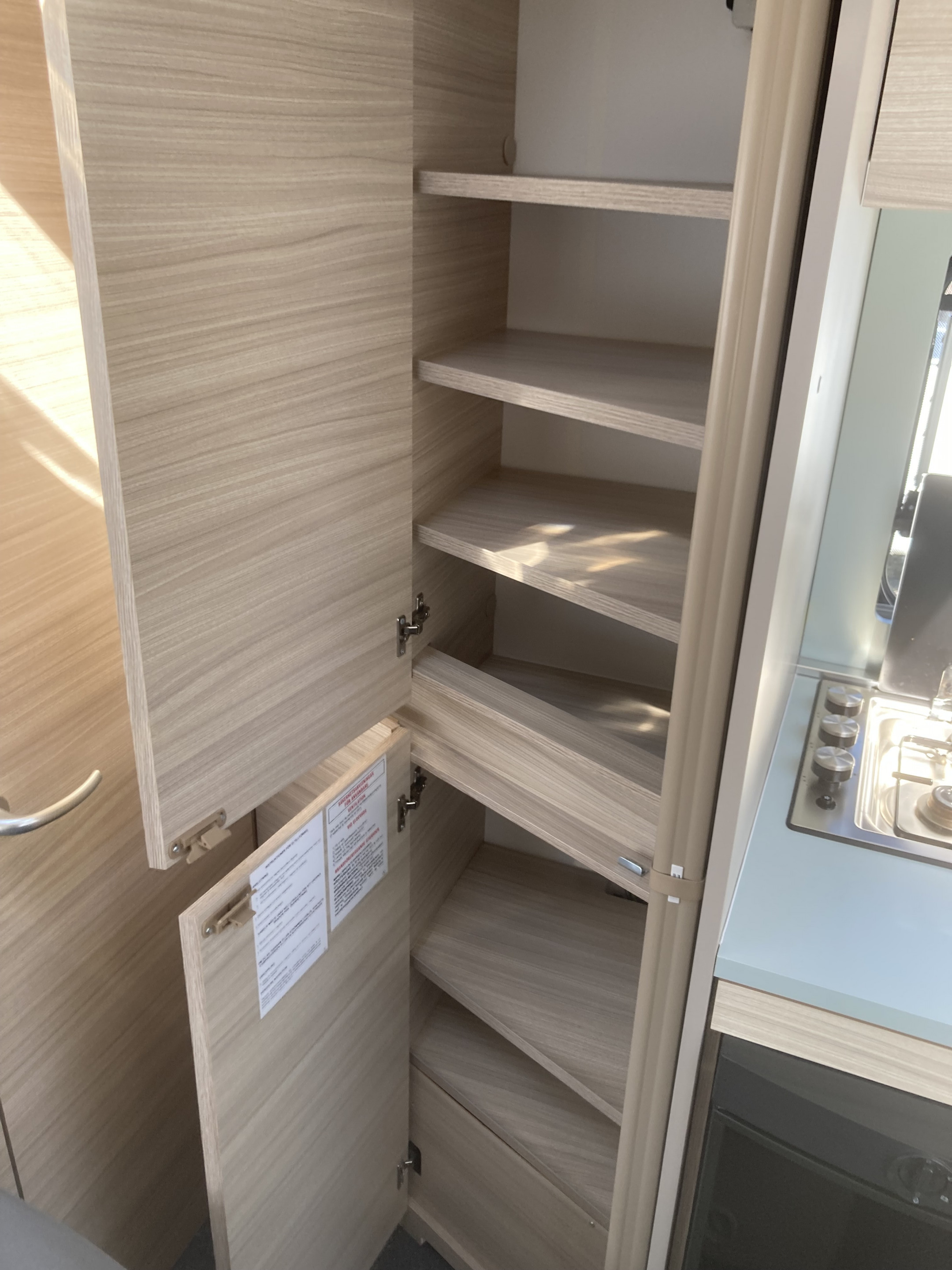 Adria ALTEA 432PX "Förmedlingsobjekt" 1300 kg - Adria