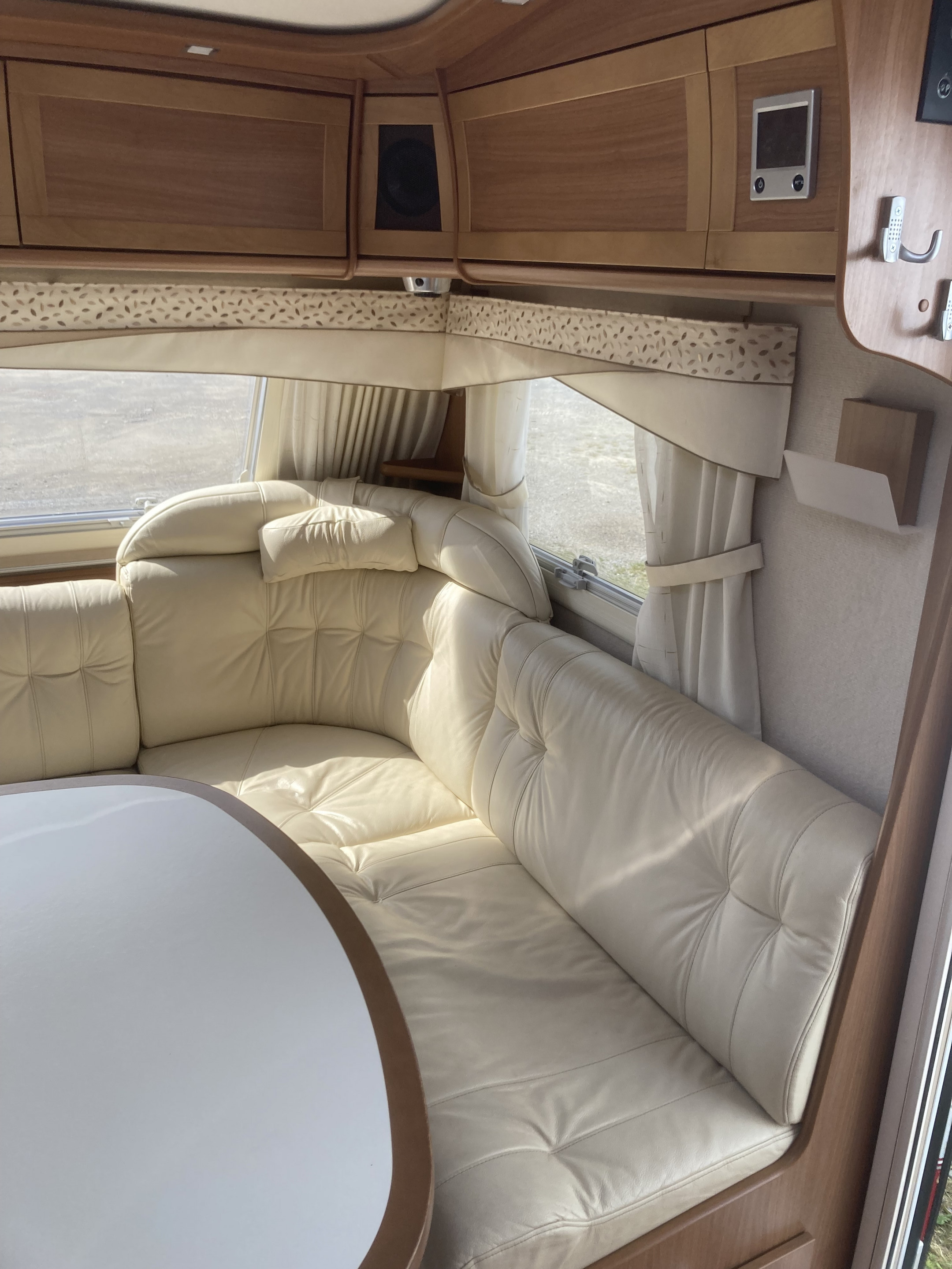 KABE KABE ROYAL 610 DXL KS - KABE