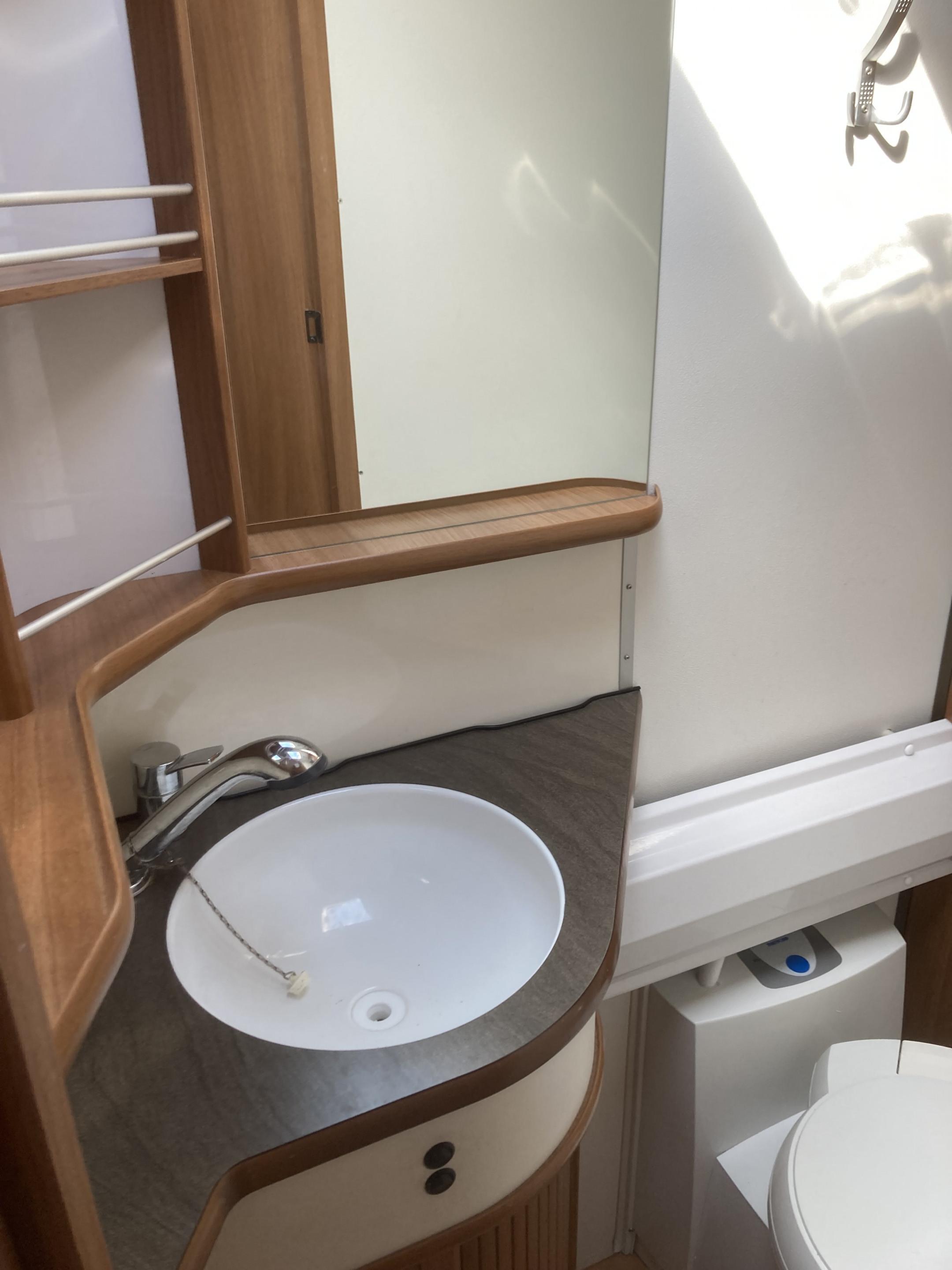 KABE KABE ROYAL 610 DXL KS - KABE