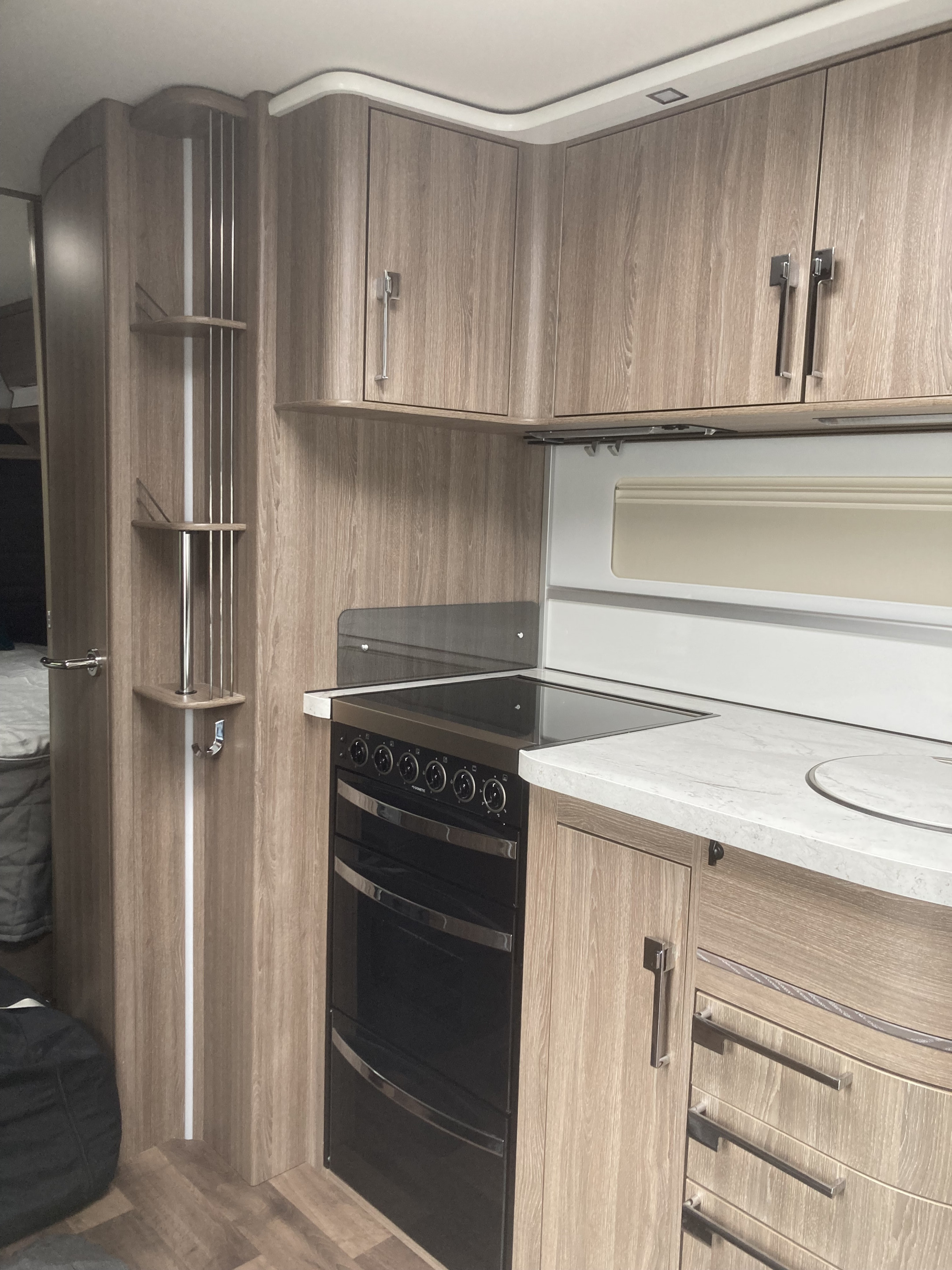 KABE Royal 600 GLE ks B2 - KABE
