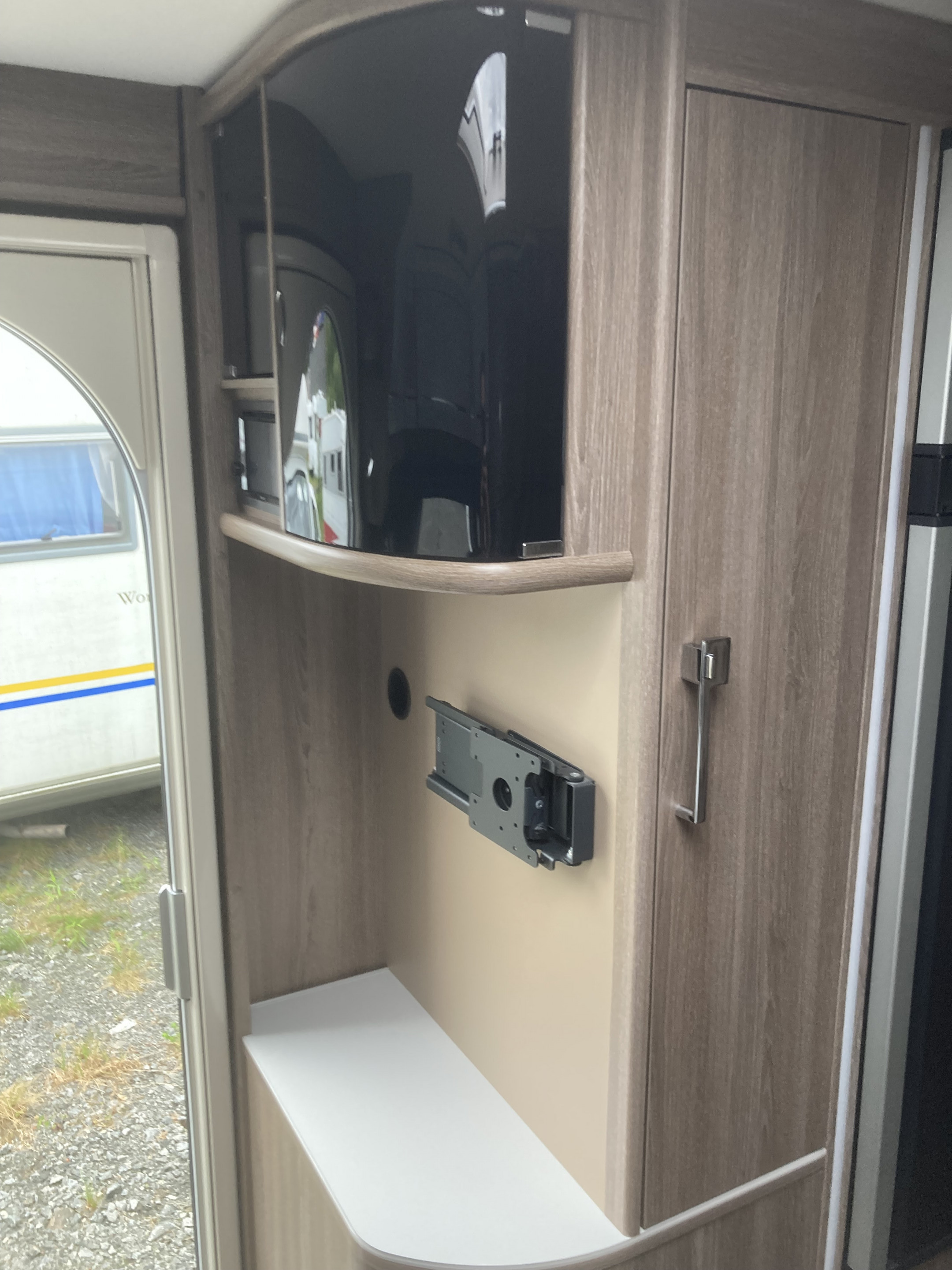 KABE Royal 600 GLE ks B2 - KABE