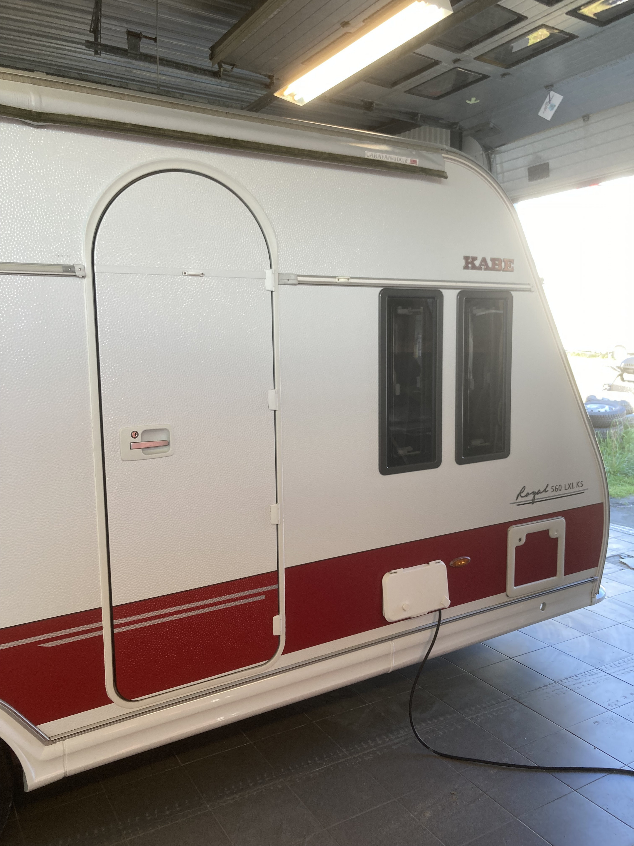 KABE ROYAL 560 LXL KS "AC, Mover , Förtält" Förmedling - KABE