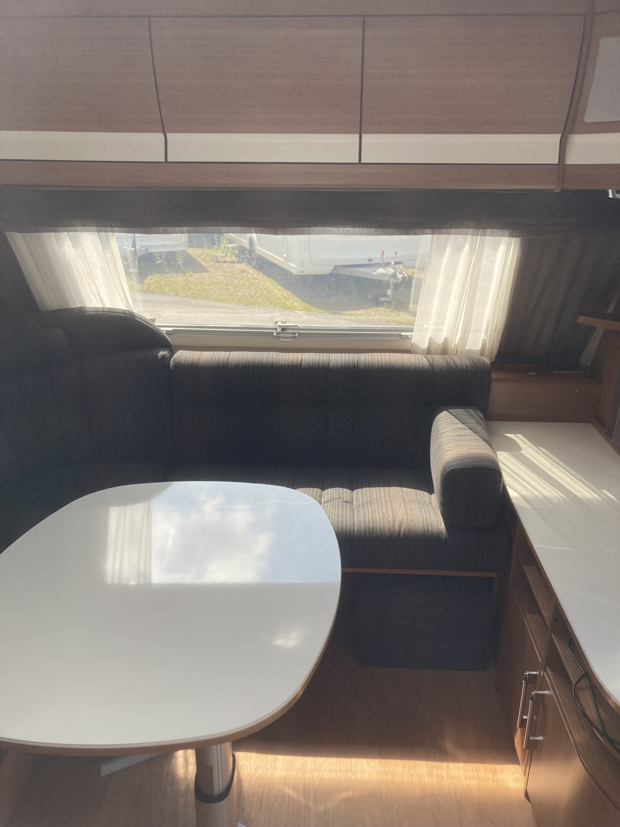 KABE ROYAL 560 LXL KS "AC, Mover , Förtält" Förmedling - KABE