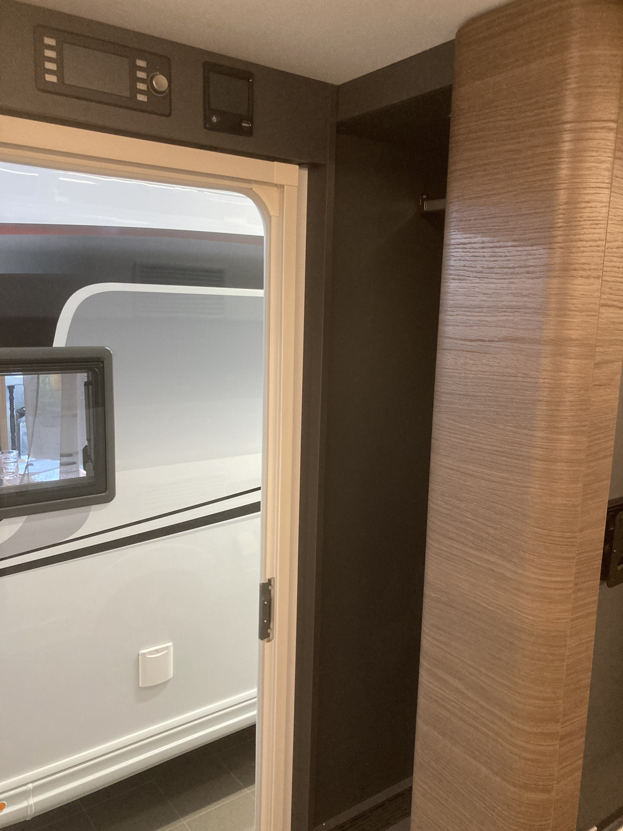 Adria ALPINA 613 UT - Adria