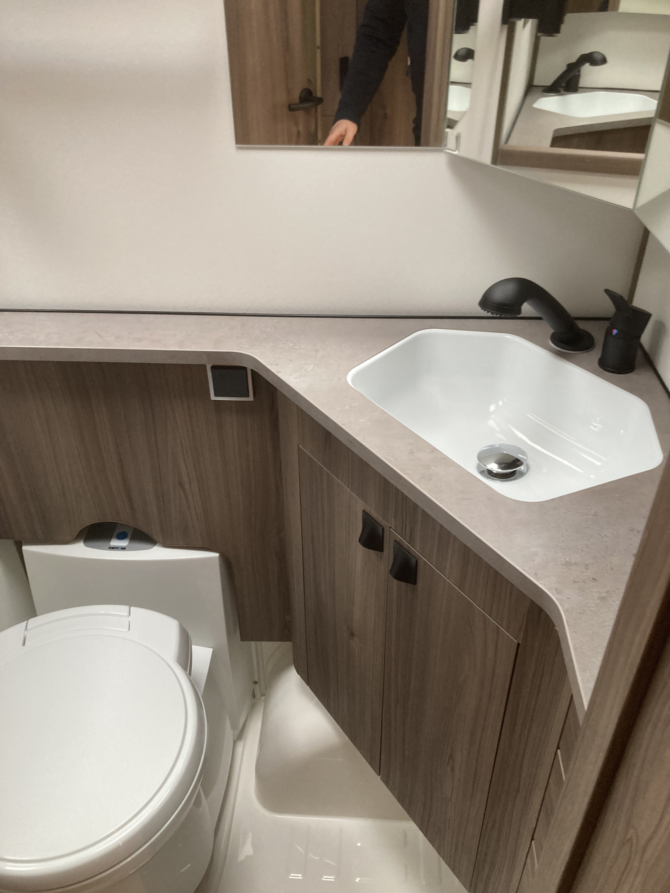 KABE ROYAL 630 GLE KS - KABE