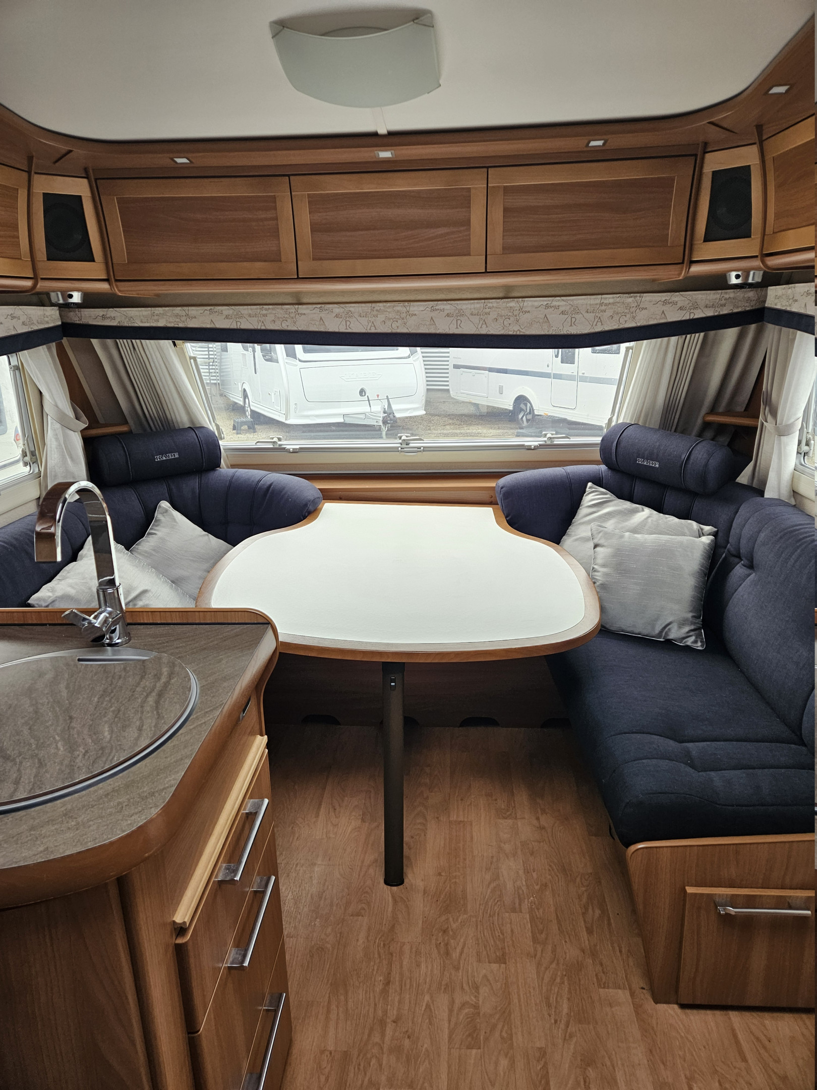 KABE KABE ROYAL 560 LGLE KS Förmedling - KABE
