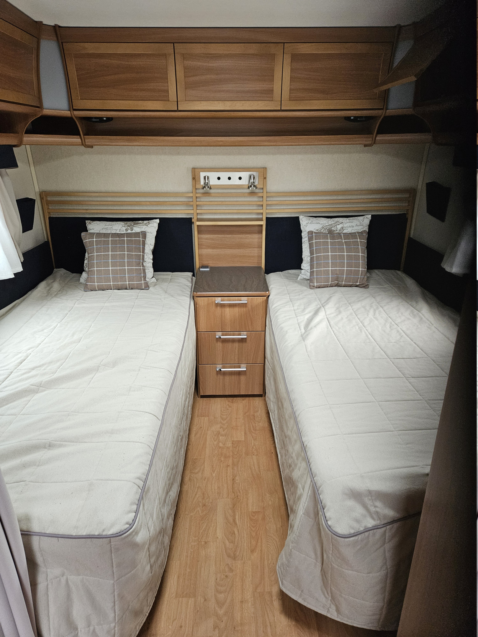KABE KABE ROYAL 560 LGLE KS Förmedling - KABE