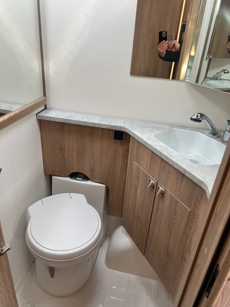 KABE smaragd 540 gle ks - KABE
