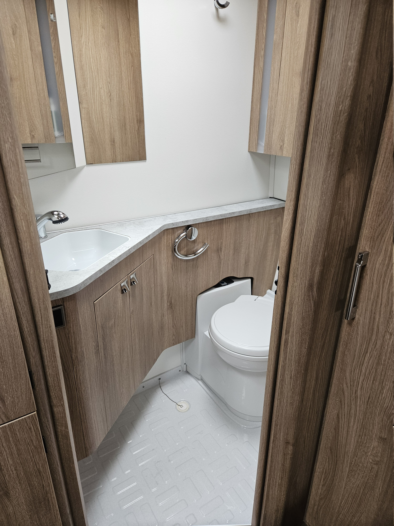 KABE Classic 600 GDL"Mycket fin" - KABE