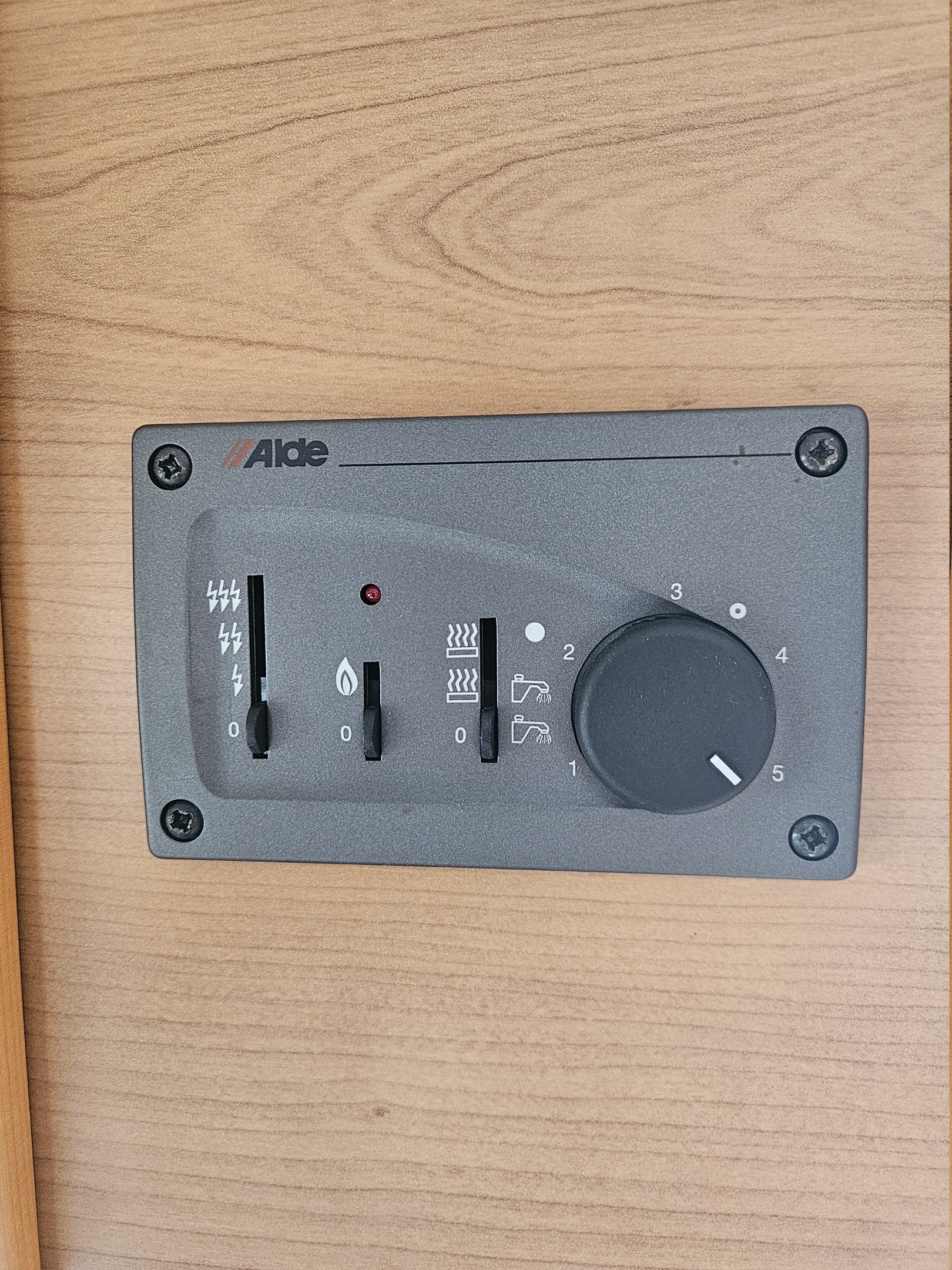 KABE ROYAL 720 GXL KS - KABE