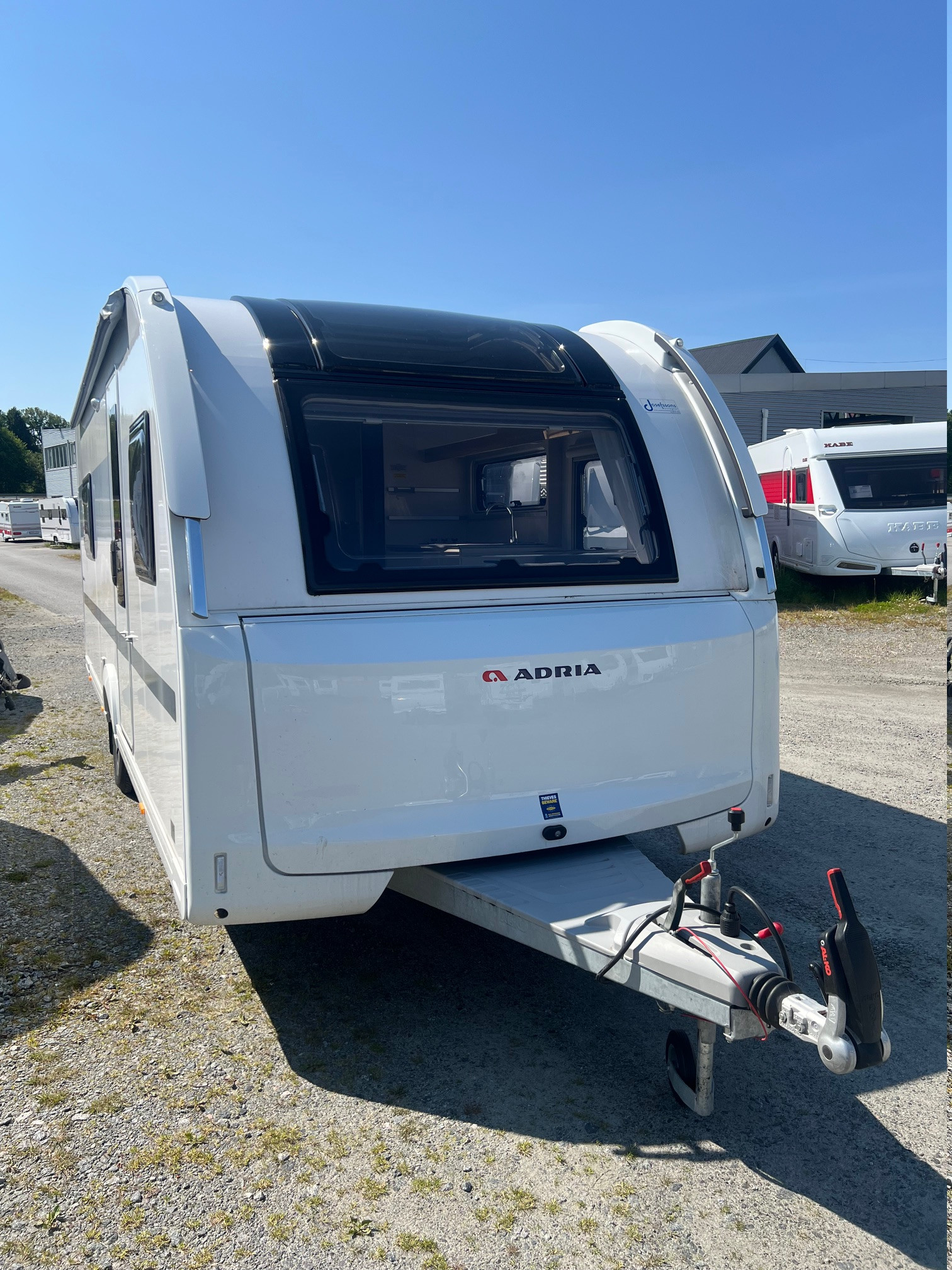 ADORA 572 UT "Dusch"Inkommande" - Adria