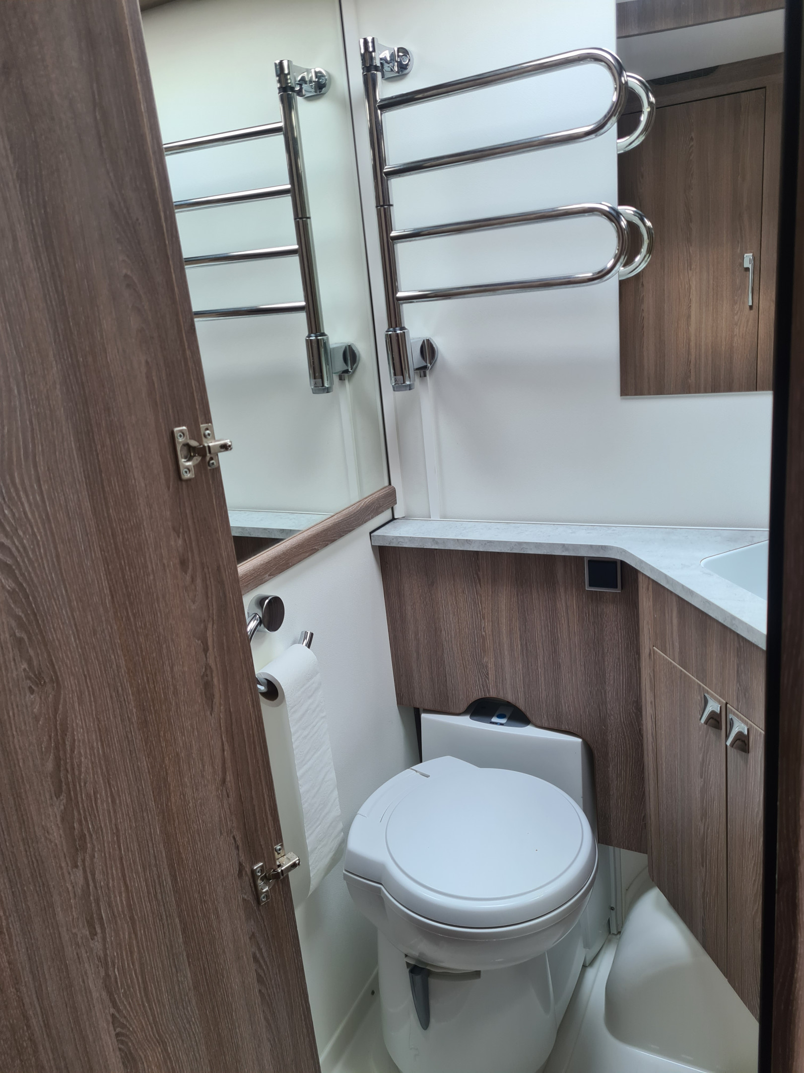 KABE ROYAL 630 GLE KS - KABE