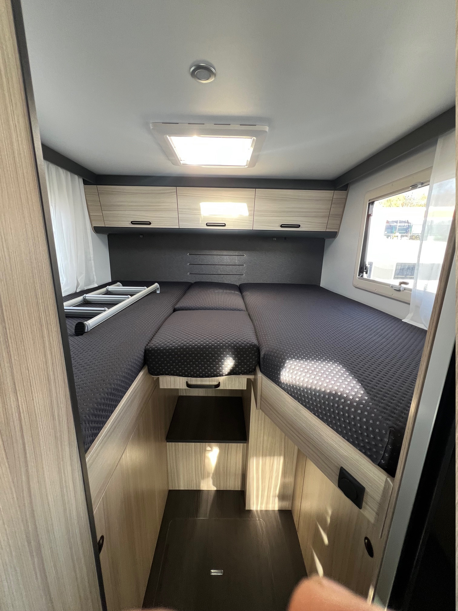Sun Living C 70DL - Ford 2.0 EcoBlue HD 165 (121kW) 35L - Sun Living