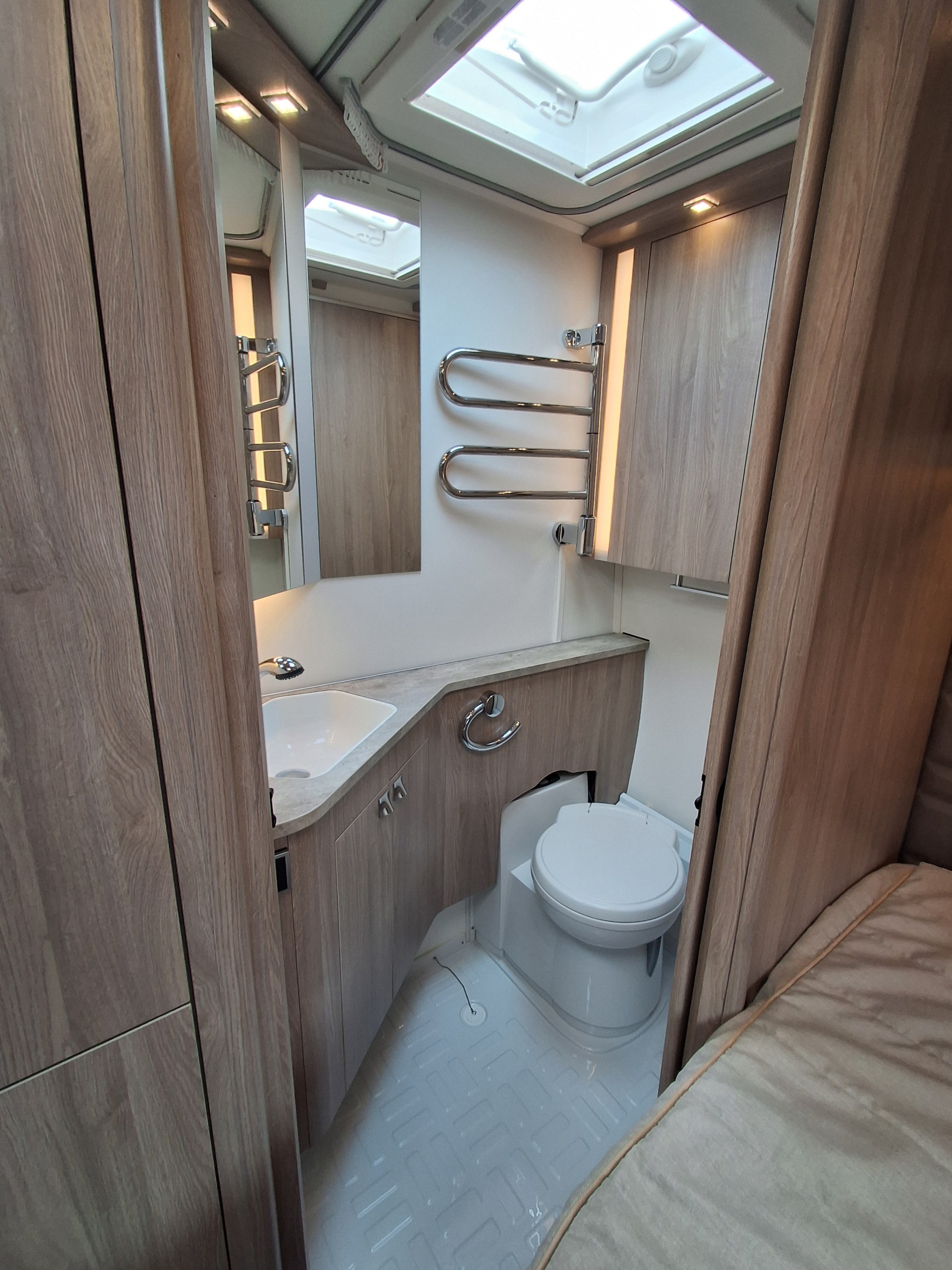 KABE Smaragd XL Ks "MKT Välvårdad" - KABE