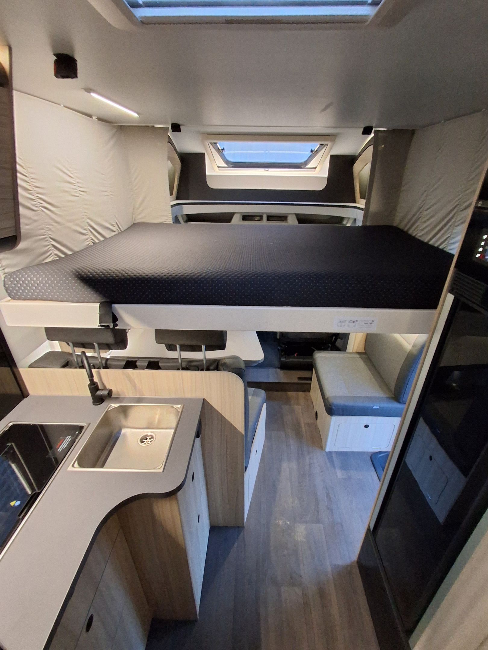 Sun Living S 75SL - Ford 2.0 EcoBlue HD 165 (121kW) 41H - Sun Living