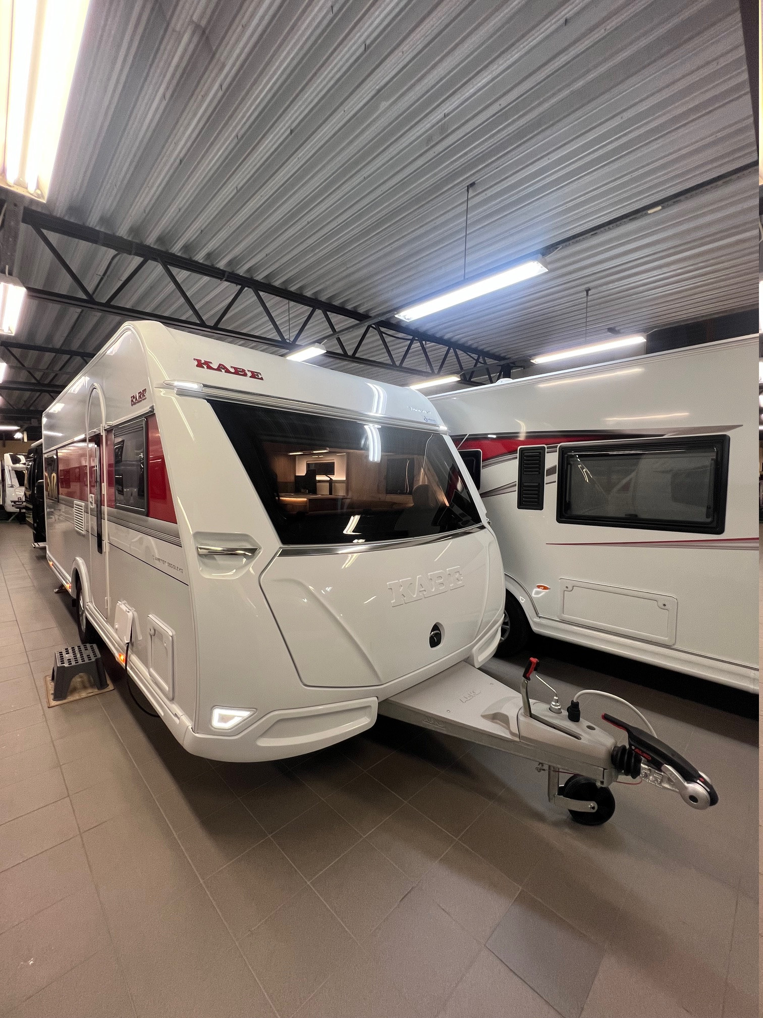 AMETIST 560 GLE KS - KABE