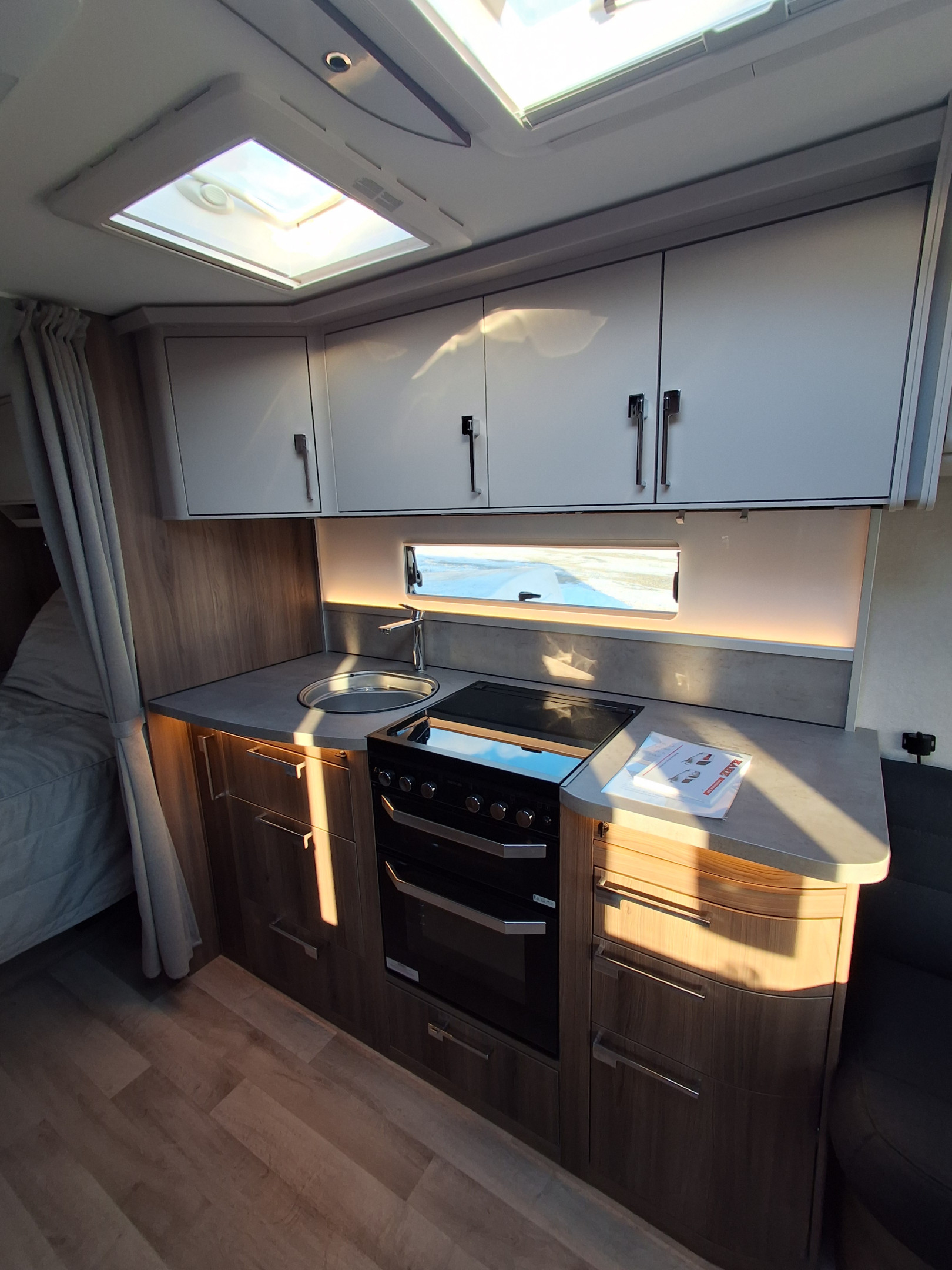 KABE Royal 740 TDL - KABE