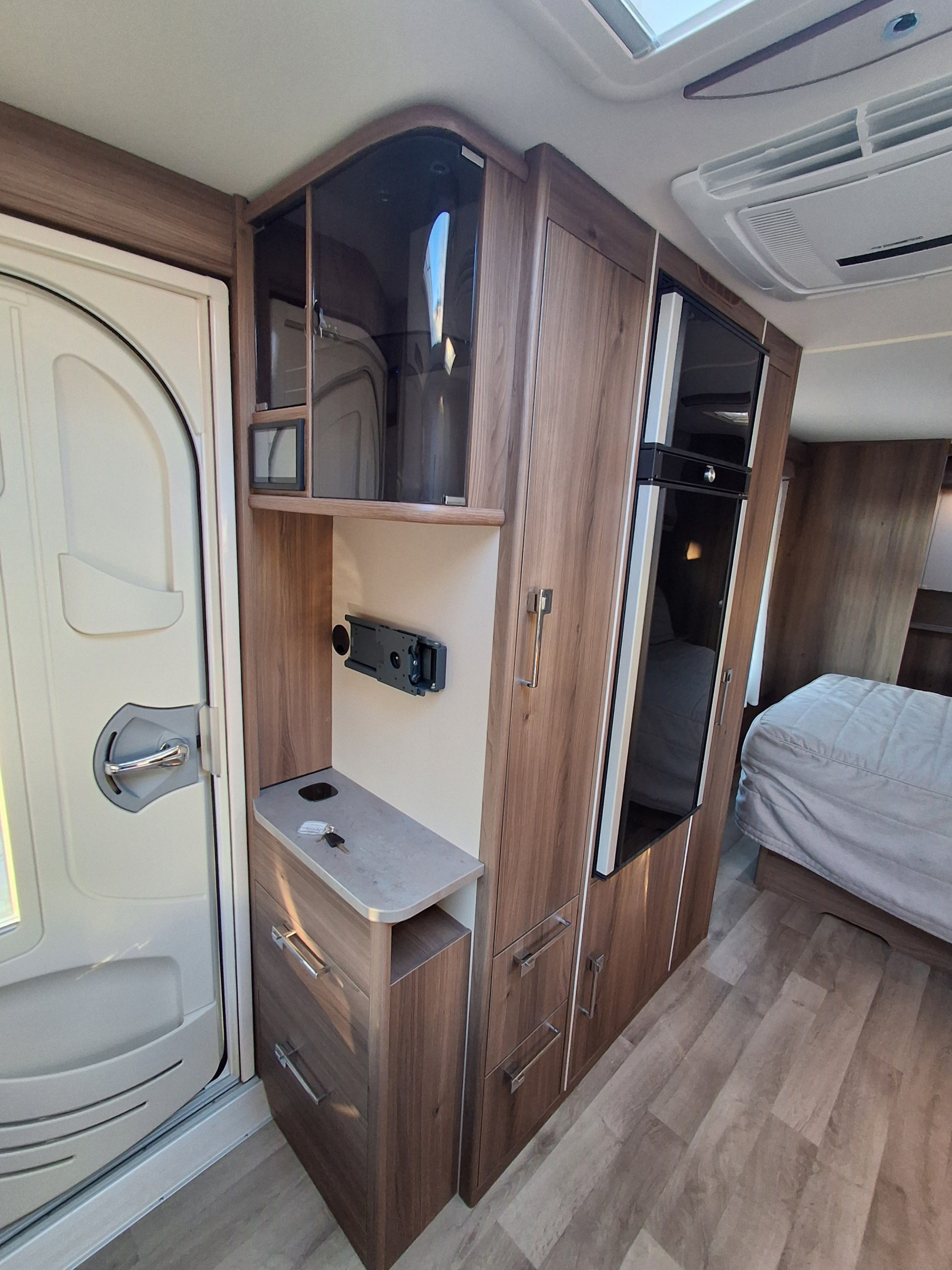 KABE Royal 740 TDL - KABE