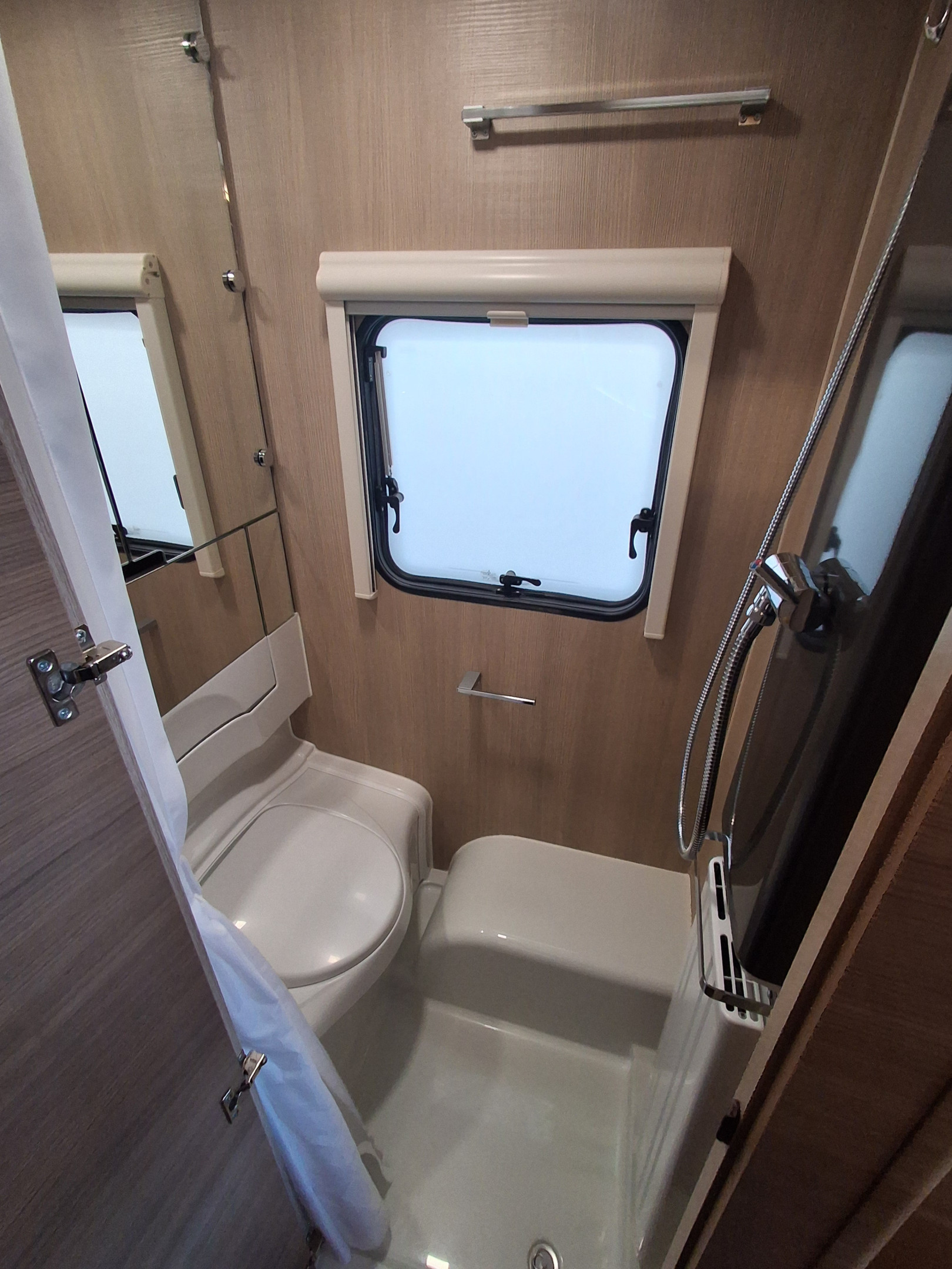 Adria Adora 593 UK - Adria