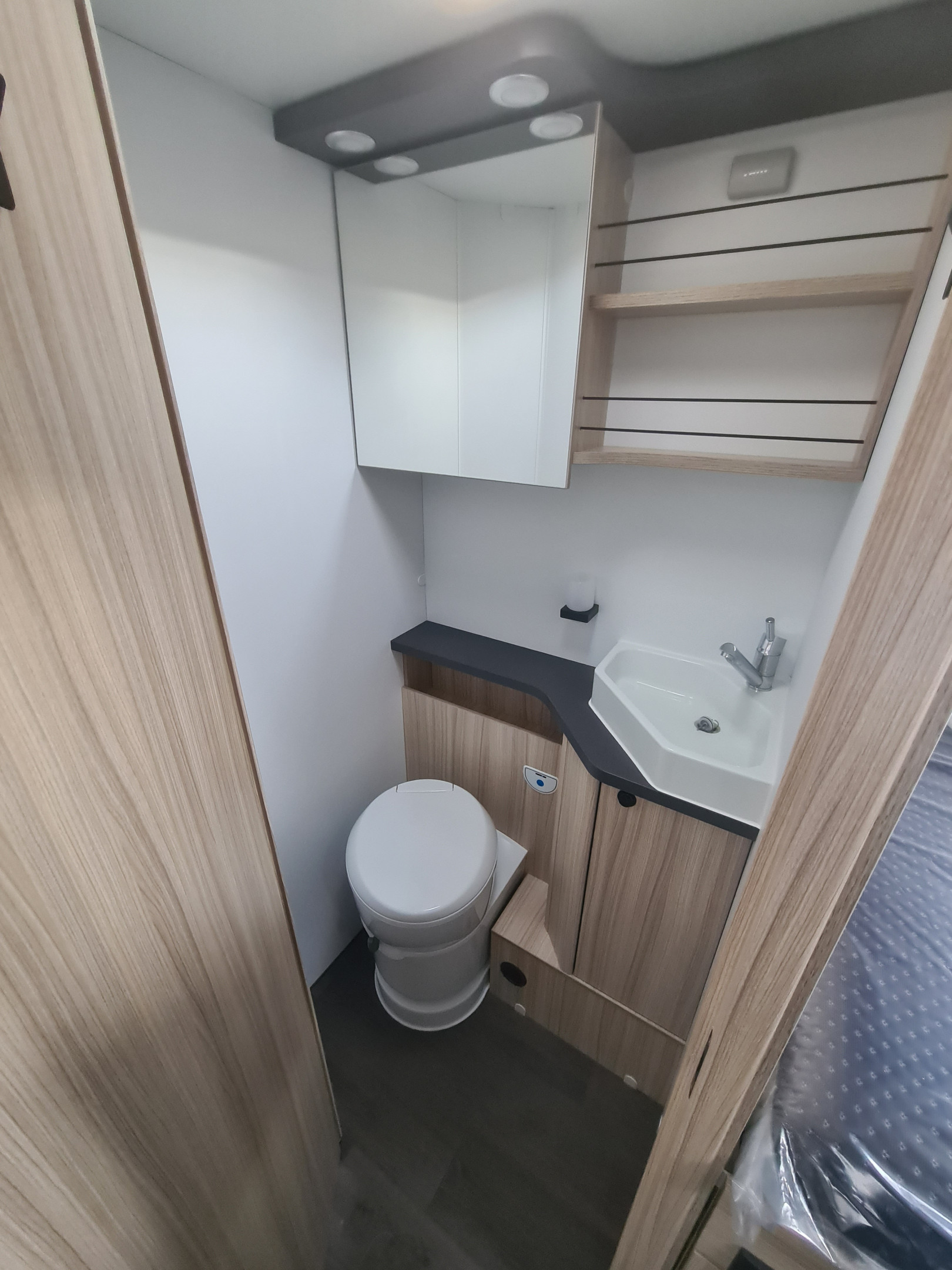 Sun Living A 75SL - Ford 2.0 EcoBlue HD 165 (121kW) 41H - Sun Living