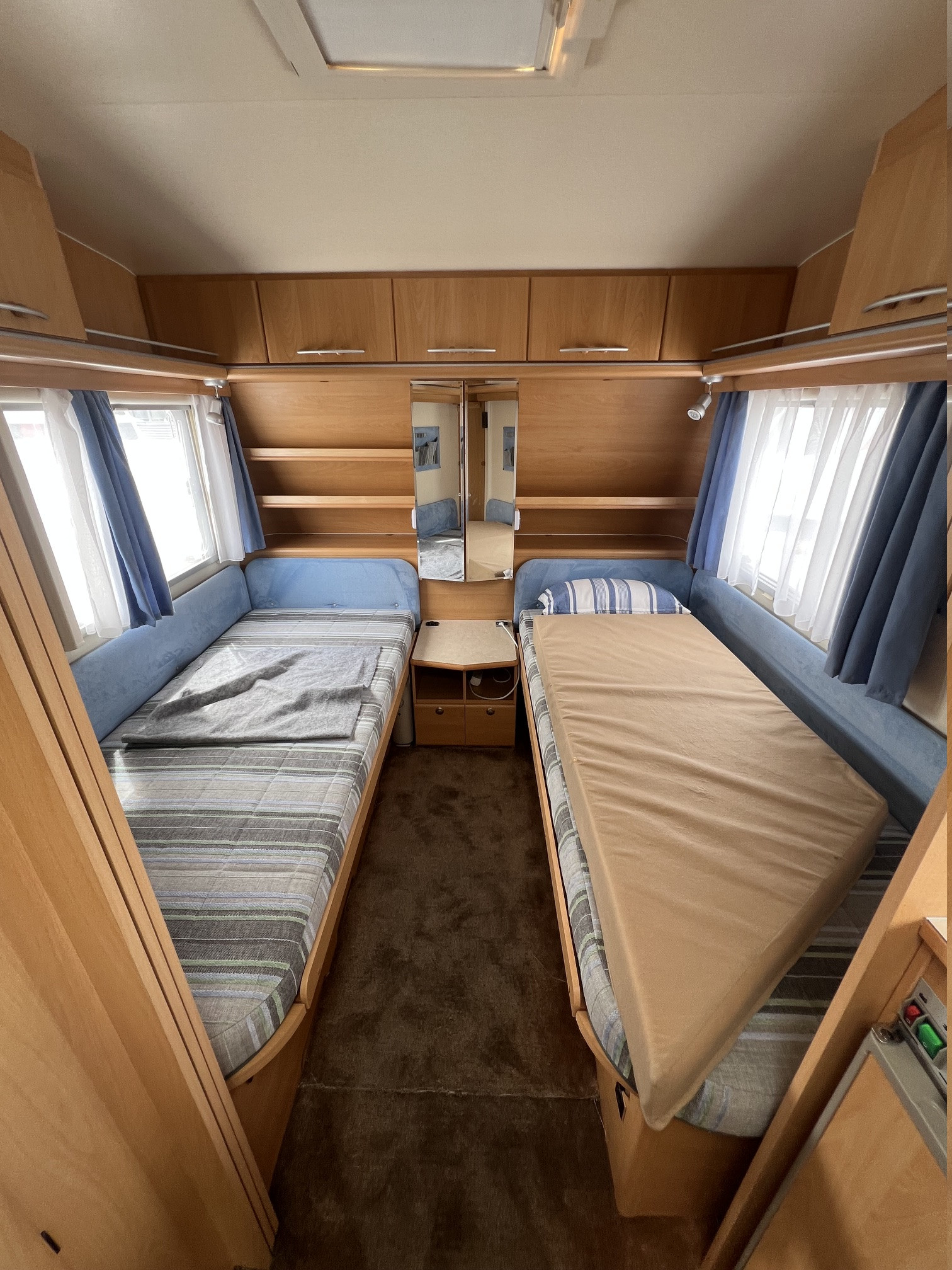 Adria Altea 502 LS "Gör det självvagn" 1300kg i totalvikt - Adria