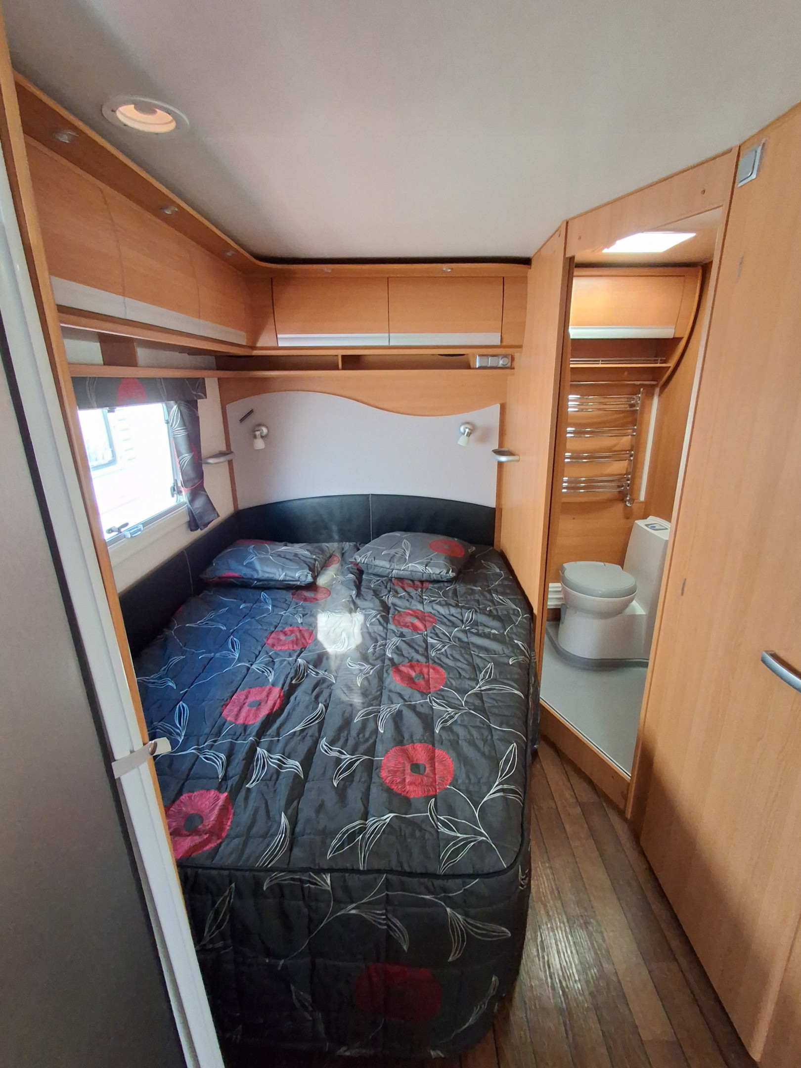 Cabby 570 Black Line F3 - Cabby