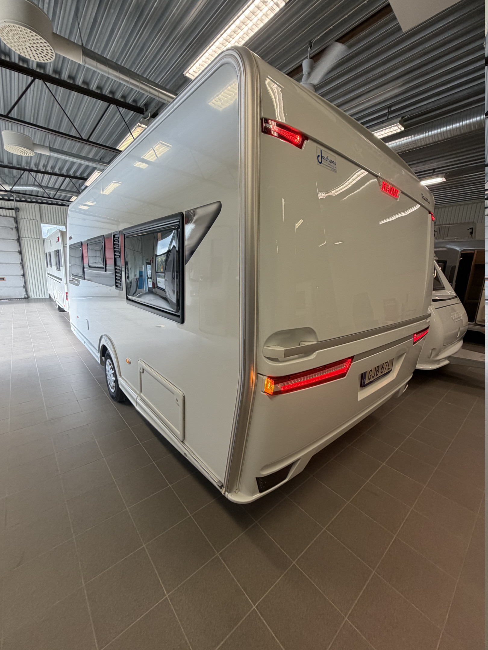 KABE Estate 470 XL ks - KABE