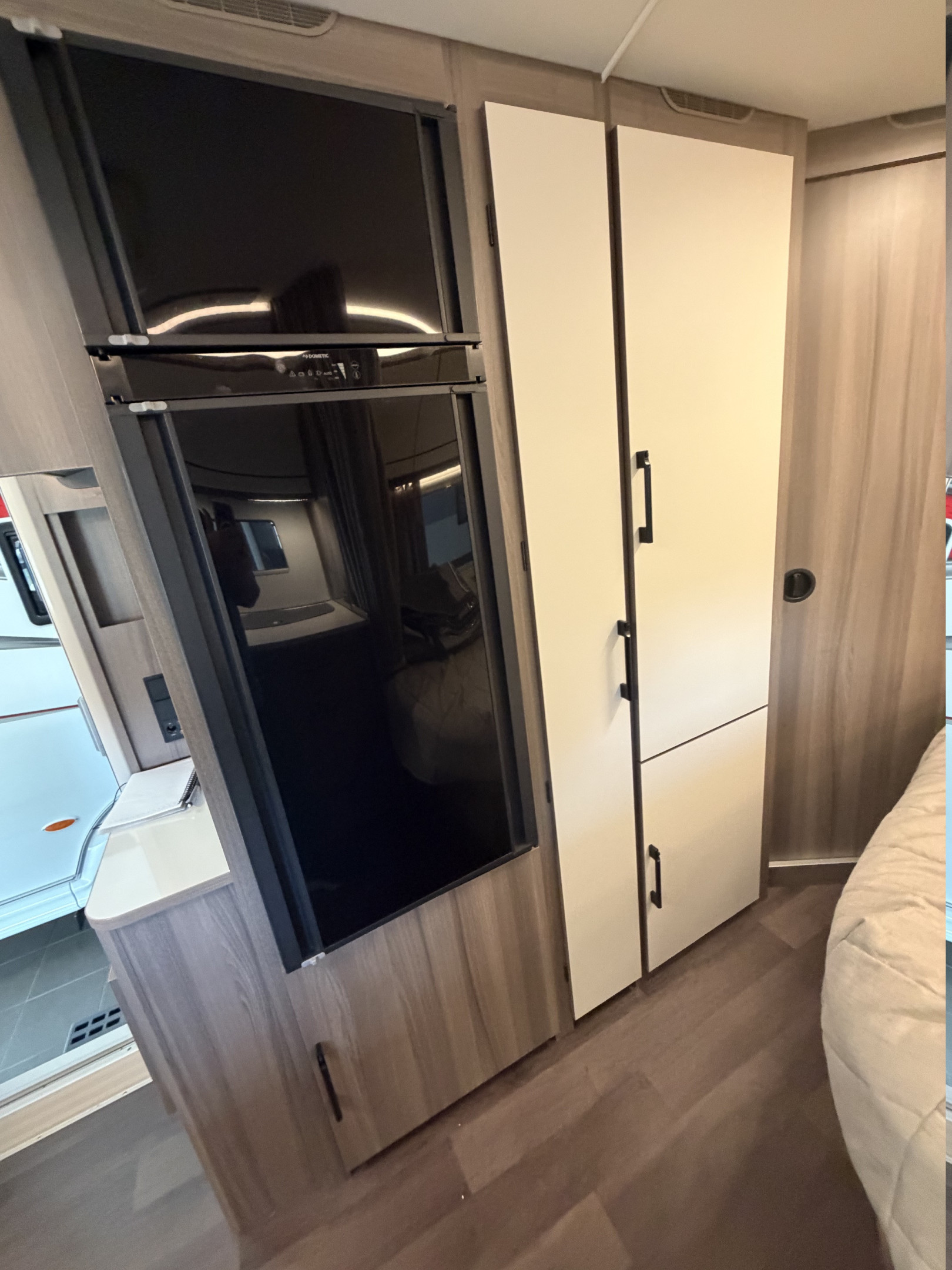 KABE Estate 470 XL ks - KABE