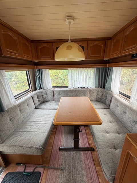 Knaus AZUR 540 TL "Gör det självvagn" - Knaus