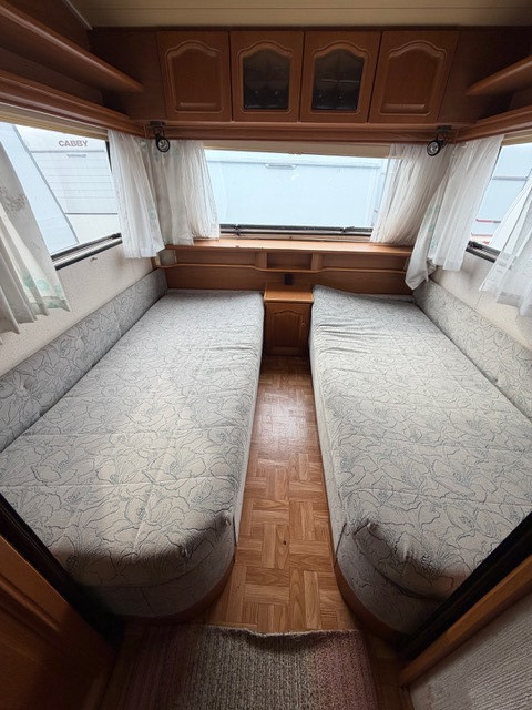 Knaus AZUR 540 TL "Gör det självvagn" - Knaus