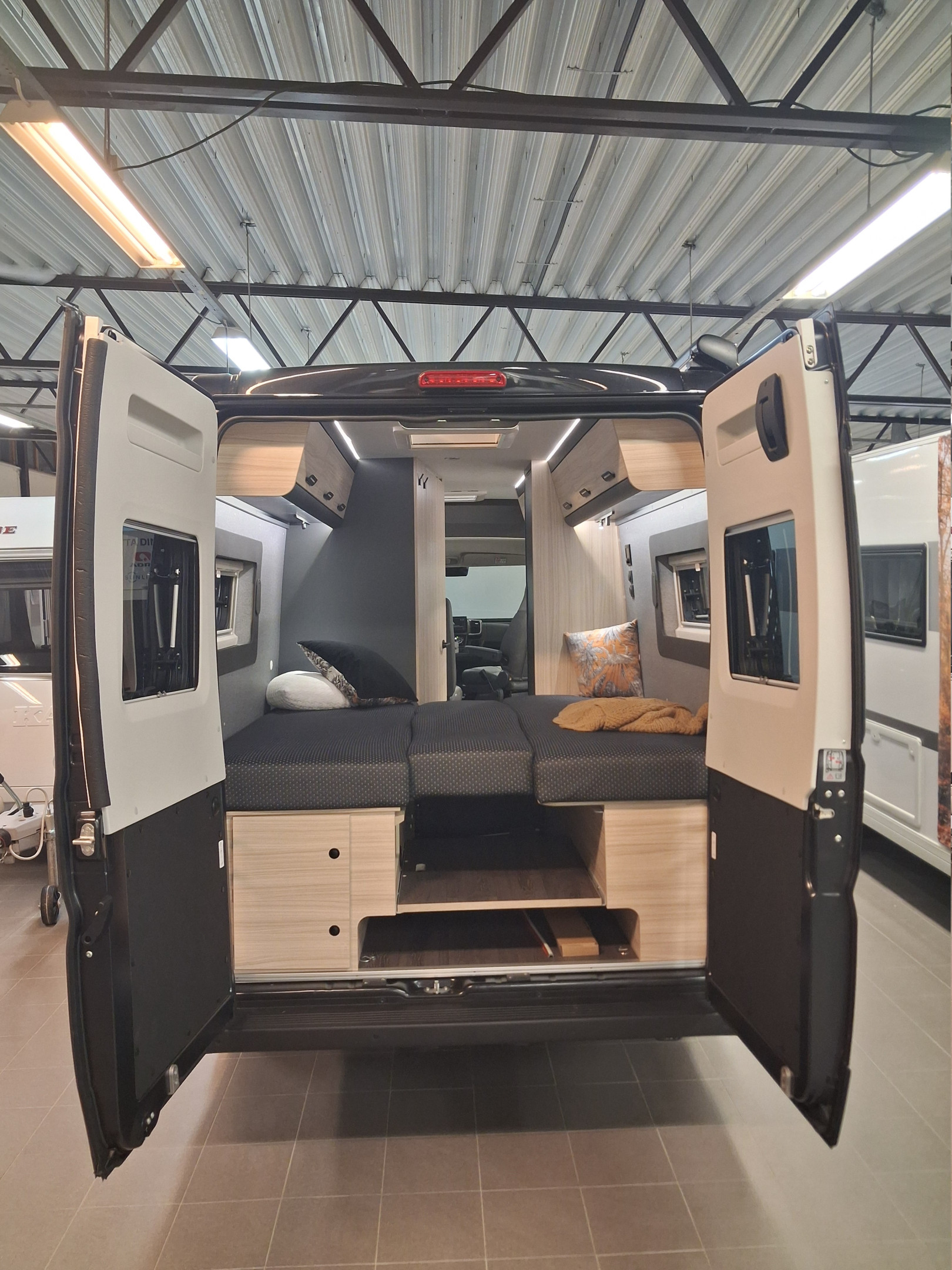 V 65 SL -FIAT 140 HK 35H - Sun Living